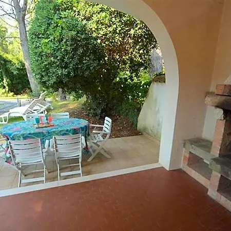 Lovely Duplex For 6 Guests Surrounded By Greenery In Lignano Riviera
